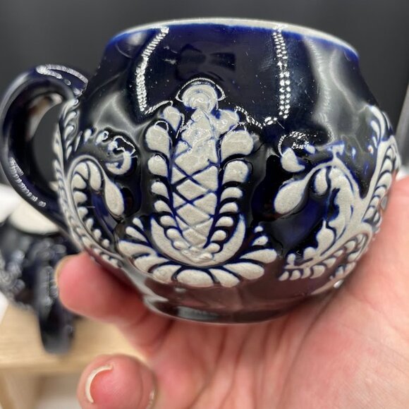 Set of 4 Wick-Werke Germany Cobalt Blue Mugs Cups Floral Leaves Pineapples - Picture 15 of 15